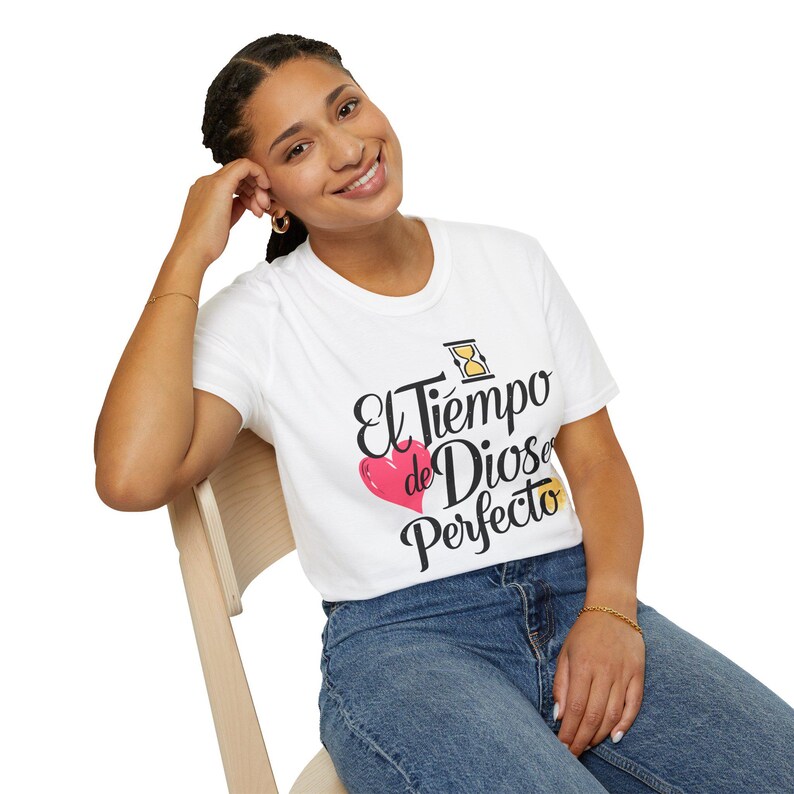 christian spanish shirt el tiempo de dios shirt, camisa cristiana en español, christian spanish shirt, faith based christian tee, regalo cristiano, christian gift christian spanish shirt el tiempo de dios shirt, camisa cristiana en español, christian spanish shirt, faith based christian tee, regalo cristiano, christian gift