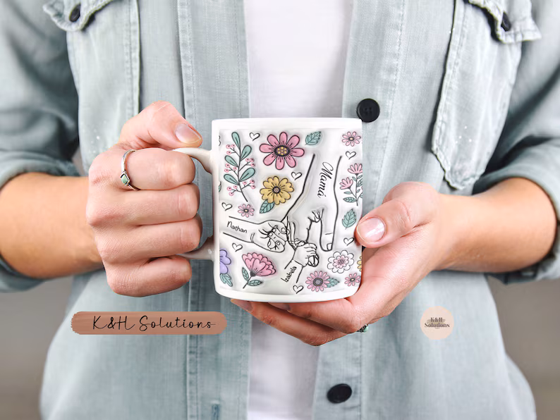 Personalized Holding Hand Mom's Hand 3D Personalized Holding Hand Mom's Hand 3D
